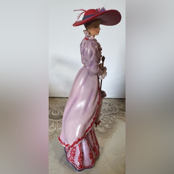 Thomas Kinkade "Tea At Three" figurine from the Portraits of Style and Grace - Picture 6 of 12